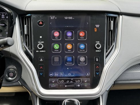 Used 2022 Subaru Outback Premium image 27