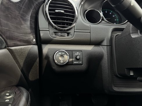 Used 2017 Buick Enclave Leather image 27