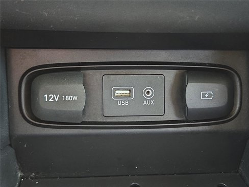 Used 2019 Hyundai Santa Fe SE image 23