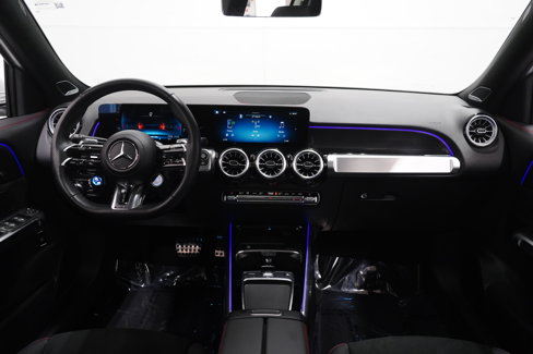 Used 2025 Mercedes-Benz GLB 35 AMG 4MATIC image 16