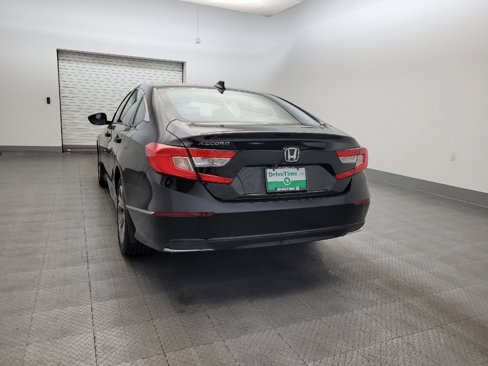 Used 2018 Honda Accord EX image 6