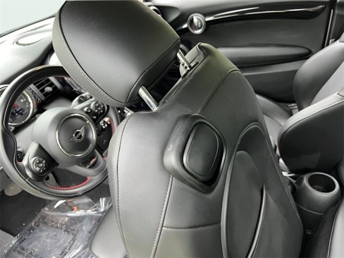 Used 2019 MINI Cooper S w/ Storage Package image 30