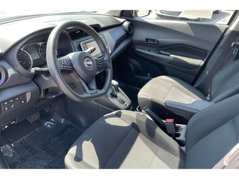 Used 2023 Nissan Kicks S image 9