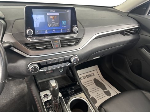 Used 2023 Nissan Altima 2.5 SR image 4