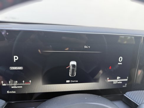 New 2025 Nissan Kicks SR w/ SR Premium Package image 13