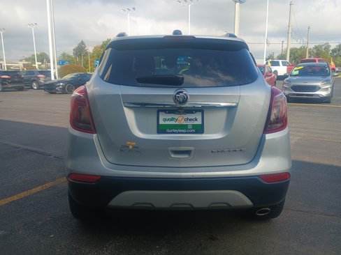 Used 2018 Buick Encore Preferred image 9