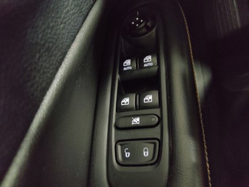 Used 2017 Jeep Compass Latitude w/ Popular Equipment Group image 27