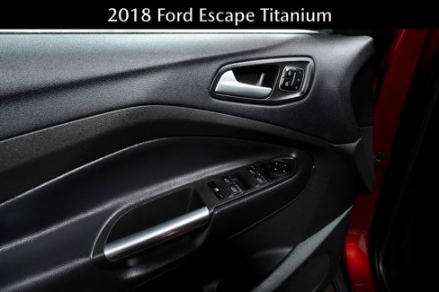Used 2018 Ford Escape Titanium w/ Ford Safe & Smart Package image 25