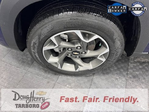 Used 2024 Chevrolet Trax LT w/ Sunroof Package image 20