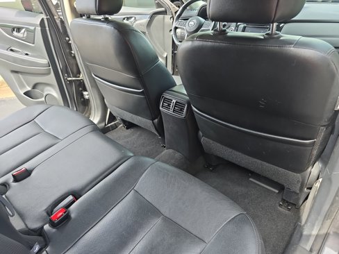 Used 2017 Nissan Rogue SL w/ SL Premium Package image 11