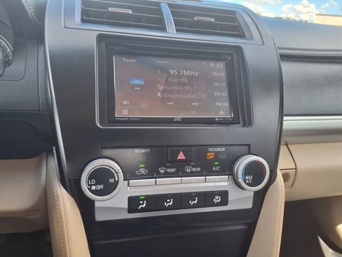 Used 2012 Toyota Camry LE image 22