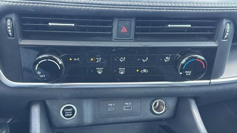Used 2021 Nissan Rogue S image 26