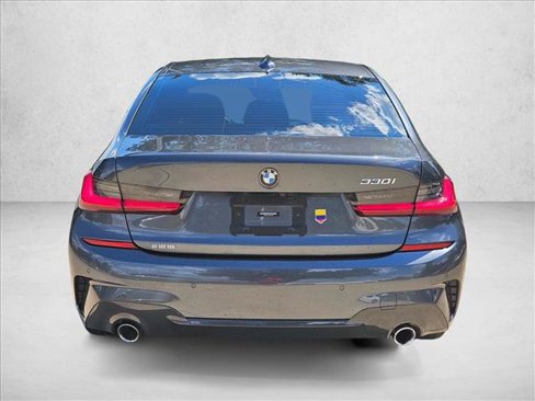 Used 2020 BMW 330i Sedan w/ M Sport Package image 6