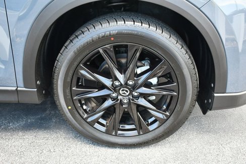 Used 2022 MAZDA CX-5 Carbon Edition image 65