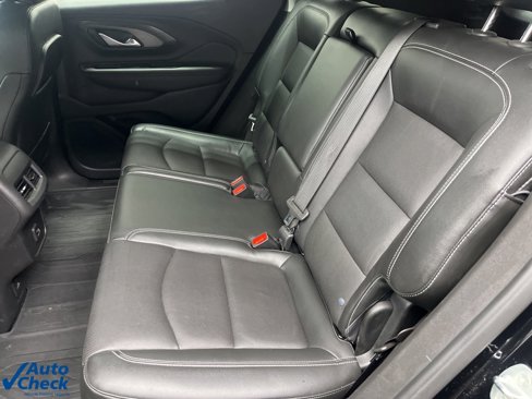 Used 2023 GMC Terrain SLT w/ Elevation Edition image 21