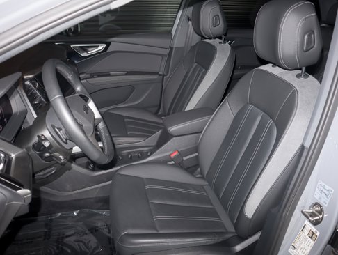 Certified 2023 Audi Q4 e-tron Premium Plus w/ Premium Plus image 7