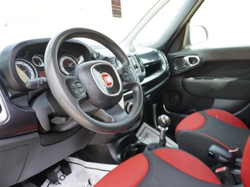 Used 2014 FIAT 500L Pop image 40