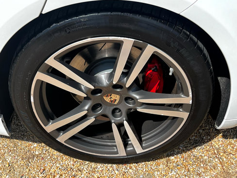 Used 2013 Porsche Panamera GTS image 15