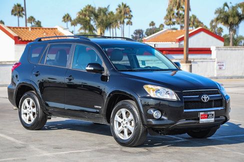 Used 2011 Toyota RAV4 Limited image 3
