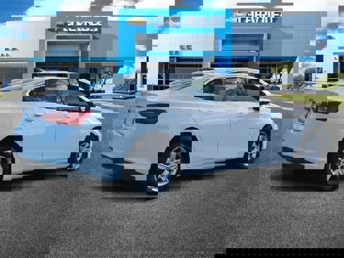 New 2025 Chevrolet Malibu LS image 3