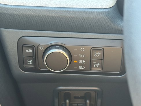 New 2025 Ford Maverick XLT image 14