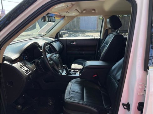 Used 2019 Ford Flex Limited image 4