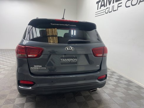 Used 2019 Kia Sorento S image 13