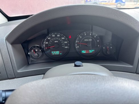 Used 2006 Jeep Grand Cherokee Laredo image 11