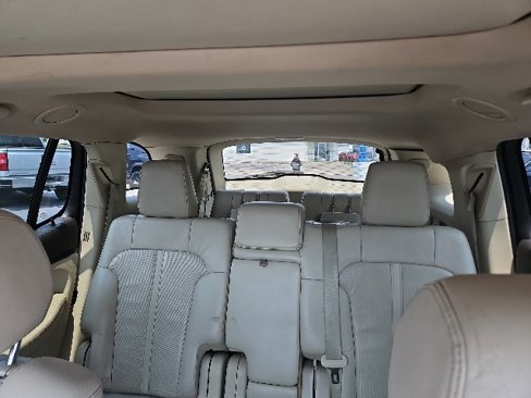 Used 2014 Lincoln MKT AWD w/ Equipment Group 201A image 11