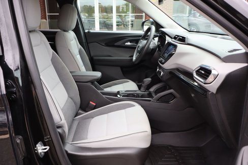 Used 2021 Chevrolet TrailBlazer LT w/ Convenience Package image 40