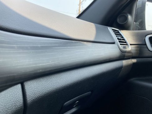Used 2021 Jeep Grand Cherokee Laredo X image 28