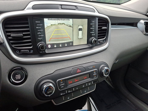 Used 2020 Kia Sorento SX image 24