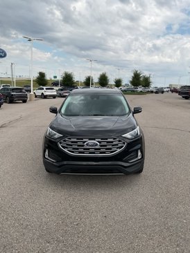 Used 2024 Ford Edge Titanium image 8
