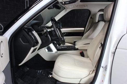 Used 2019 Land Rover Range Rover Supercharged image 30