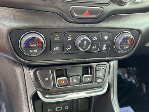 Certified 2019 GMC Terrain Denali w/ Driver Alert Package II image 22