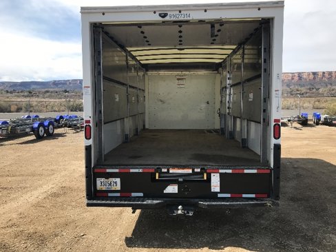 Used 2022 GMC Savana 3500 Extended w/ Power Convenience Package image 8