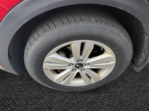 Certified 2019 Kia Sportage LX image 10