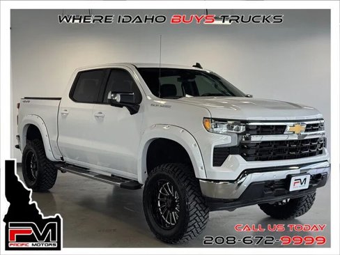 Used 2024 Chevrolet Silverado 1500 LT image 1