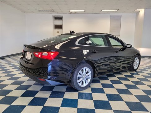 Used 2023 Chevrolet Malibu LT image 12