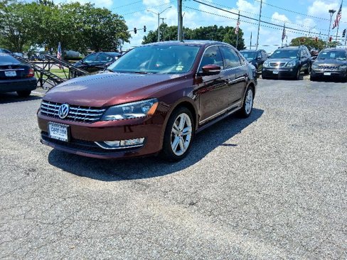 Used 2013 Volkswagen Passat TDI SEL Premium image 7