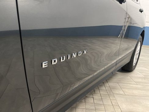 Used 2021 Chevrolet Equinox LT image 36