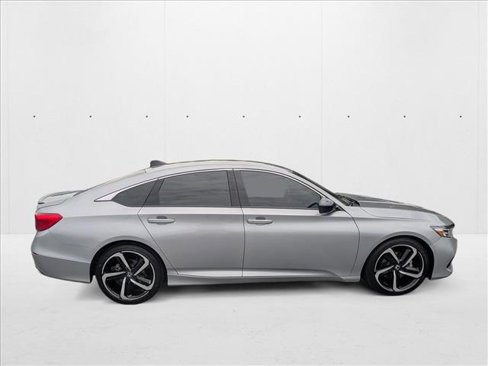 Used 2021 Honda Accord Sport image 4