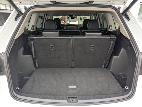 Used 2024 Volkswagen Atlas SE image 31