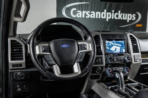 Used 2018 Ford F150 Lariat w/ Equipment Group 502A Luxury image 15