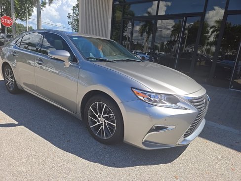 Used 2018 Lexus ES 350 image 1