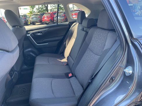 Used 2019 Toyota RAV4 XLE image 11