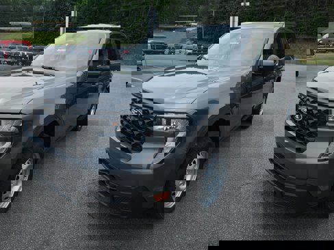 New 2025 Ford Maverick XL image 7