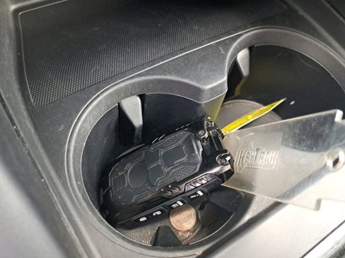 Used 2022 MAZDA MAZDA3 s image 28