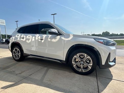 Certified 2023 BMW X1 xDrive28i w/ Convenience Package image 14