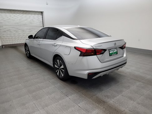Used 2022 Nissan Altima 2.5 SV image 5
